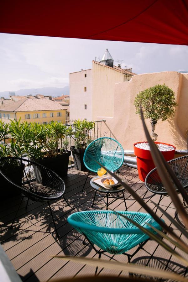 Duplex Avec Terrasse - Hyper-Centre De Toulon Apartment ภายนอก รูปภาพ